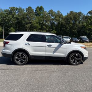 FORD EXPLORER SPORT - 10