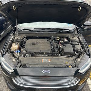 صورة مصغرة 45 لـ 2016 FORD FUSION SE