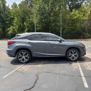 2017 Lexus RX 350 BASE — фото 10