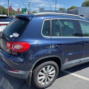 2011 Volkswagen TIGUAN S — фото 9