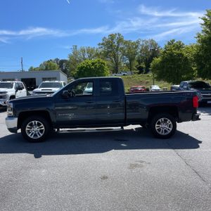 CHEVROLET SILVERADO 1500 - 3