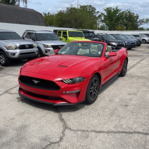 FORD MUSTANG ECOBOOST PREMIUM - 1
