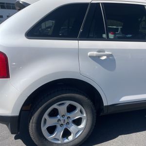 FORD EDGE SEL - 9