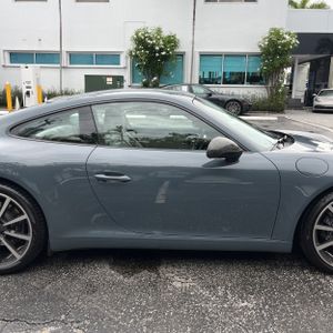 2017 Porsche 911 CARRERA — миниатюра 11