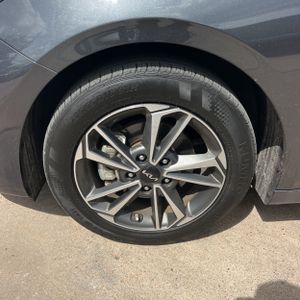 صورة مصغرة 13 لـ 2024 KIA FORTE LXS