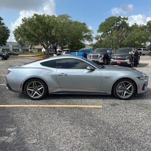 FORD MUSTANG GT PREMIUM - 10