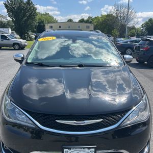 2020 Chrysler PACIFICA LIMITED — миниатюра 15