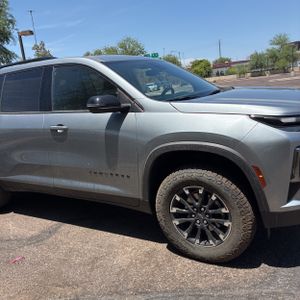 2025 Chevrolet TRAVERSE Z71 — миниатюра 13