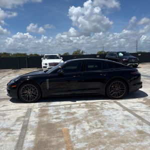 PORSCHE PANAMERA 4 - 3