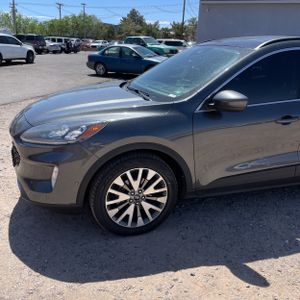 FORD ESCAPE TITANIUM - 2