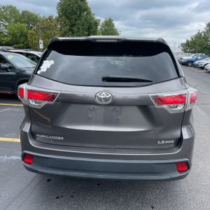 صورة 4 لـ 2014 Toyota HIGHLANDER LE