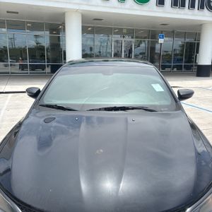 2015 Chrysler 200 S — миниатюра 15