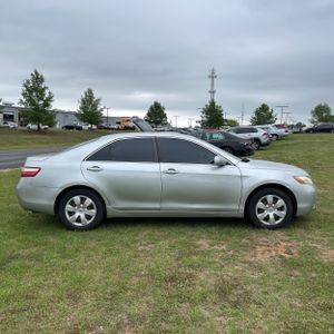 TOYOTA CAMRY - 10