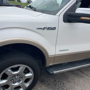 FORD F-150 LARIAT - 2