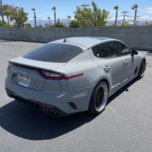 KIA STINGER - 8
