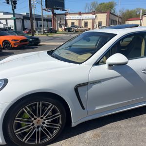 PORSCHE PANAMERA S E-HYBRID - 2
