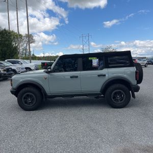 FORD BRONCO - 3