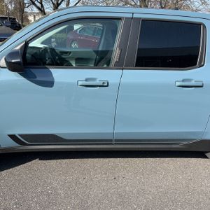 Ford Maverick Lariat - 4