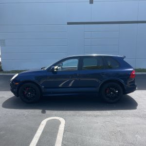 PORSCHE CAYENNE GTS - 3