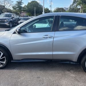 HONDA HR-V SPORT - 4