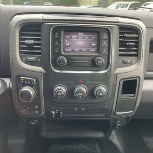 2022 RAM 1500 CLASSIC TRADESMAN — фото 36