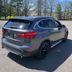 BMW X1 XDRIVE28I - 8