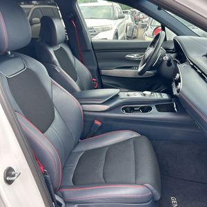 صورة مصغرة 32 لـ 2024 Genesis GV70 2.5T STANDARD