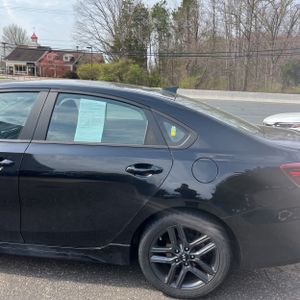 KIA FORTE GT-LINE - 6