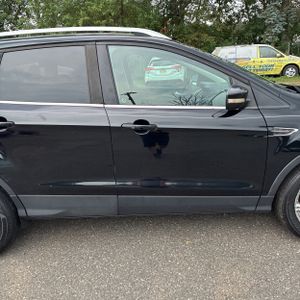 2017 FORD ESCAPE TITANIUM — миниатюра 11