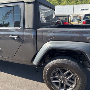 JEEP GLADIATOR SPORT - 6