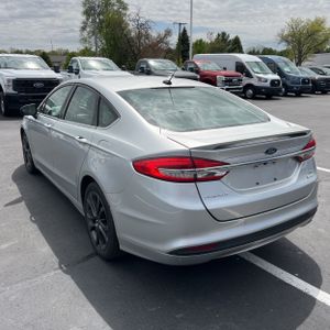 FORD FUSION SE - 5