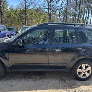 SUBARU FORESTER X - 4