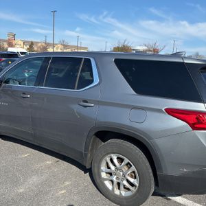 CHEVROLET TRAVERSE LS - 6