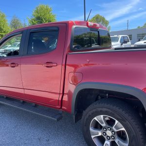 CHEVROLET COLORADO - 6