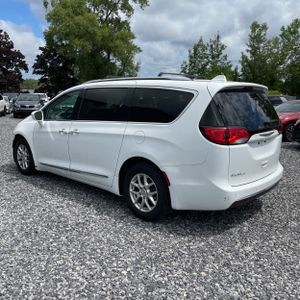 صورة 5 لـ 2020 Chrysler PACIFICA TOURING L