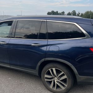2017 Honda PILOT TOURING 照片 6