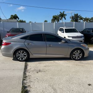 HYUNDAI AZERA BASE - 10