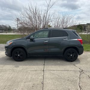 CHEVROLET TRAX LT - 3