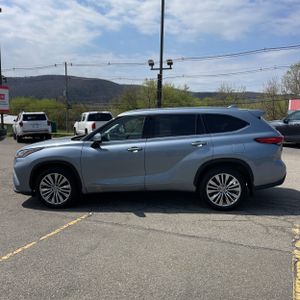 TOYOTA HIGHLANDER - 3