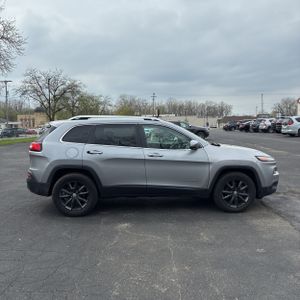 JEEP CHEROKEE LIMITED - 10