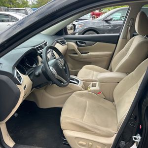2016 Nissan ROGUE SV 缩略图 32