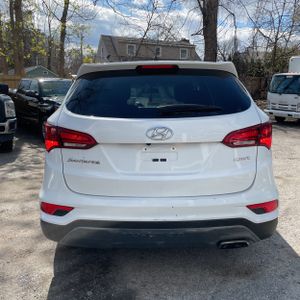 HYUNDAI SANTA FE SPORT 2.4L - 7