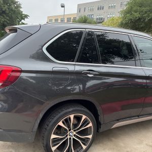 BMW X5 SDRIVE35I - 8