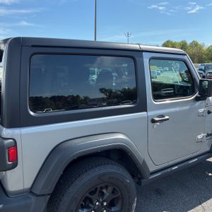 JEEP WRANGLER WILLYS SPORT - 9