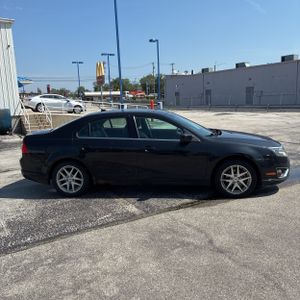 FORD FUSION SEL - 10