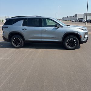 صورة 10 لـ 2025 Chevrolet TRAVERSE Z71