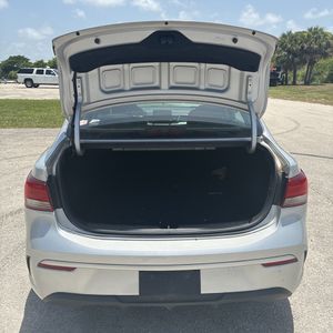 صورة مصغرة 41 لـ 2022 KIA RIO S