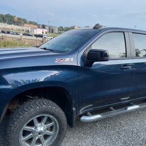صورة 2 لـ 2019 Chevrolet SILVERADO 1500 RST