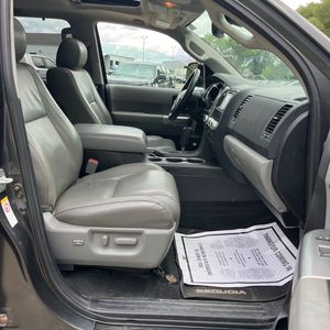 2019 Toyota SEQUOIA LIMITED 缩略图 33