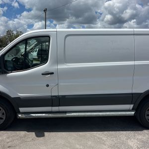 FORD TRANSIT 250 - 4